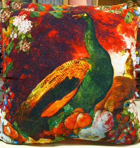 Kleurrijk kussen met pauw 60 x 60 cm