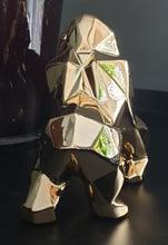 Afbeelding in Gallery-weergave laden, Gorilla beeld geometric gold
