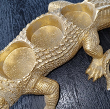 Afbeelding in Gallery-weergave laden, Krokodil theelicht goud
